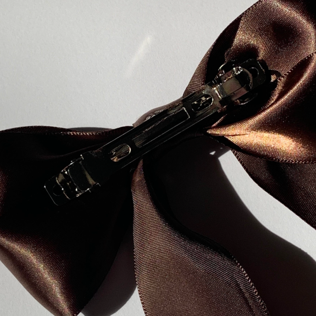 Café Coraline Hair Bow Clip