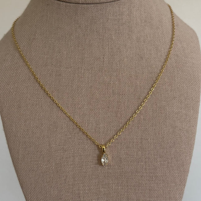 Gold Vivienne Necklace