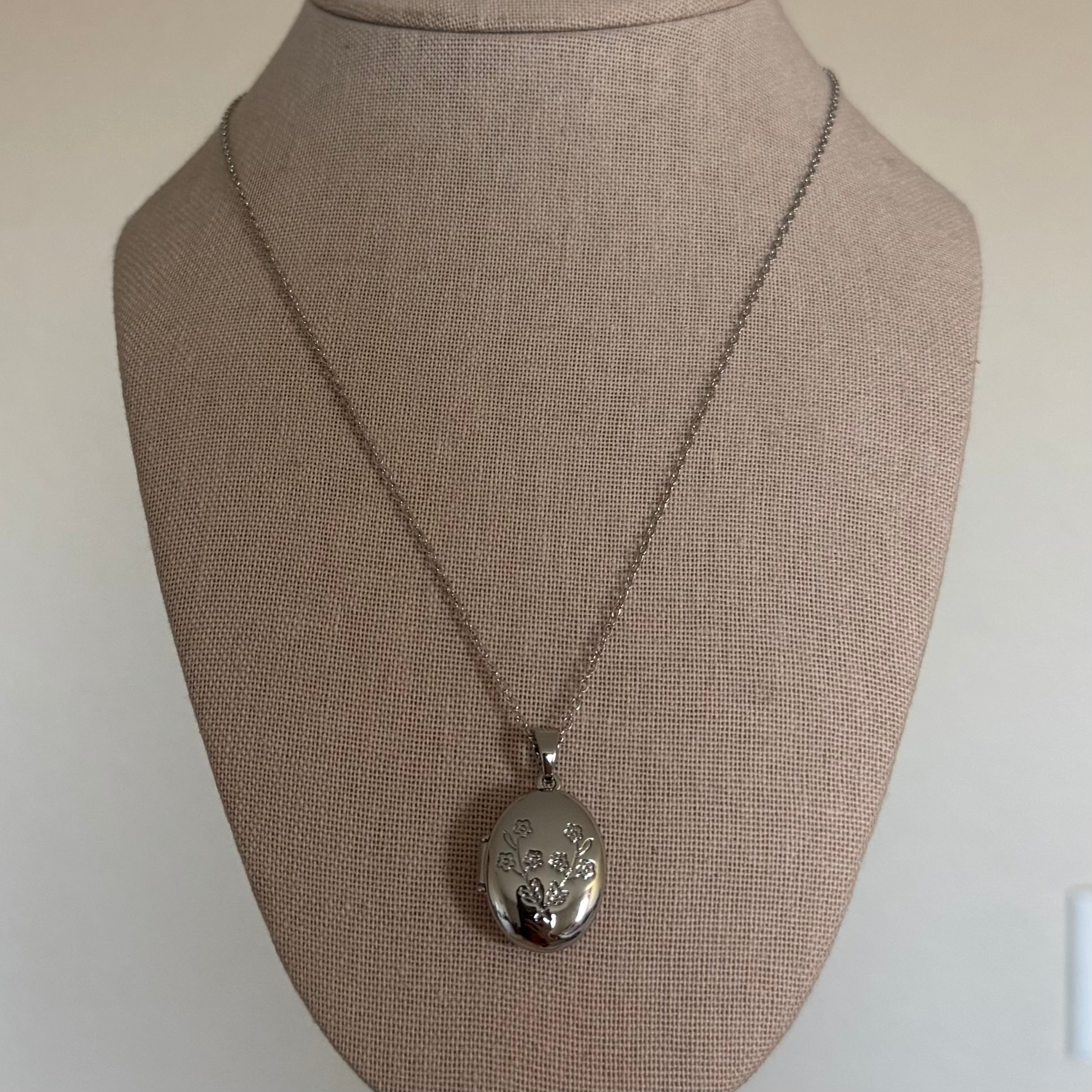 Silver Floral Oval Locket Necklace