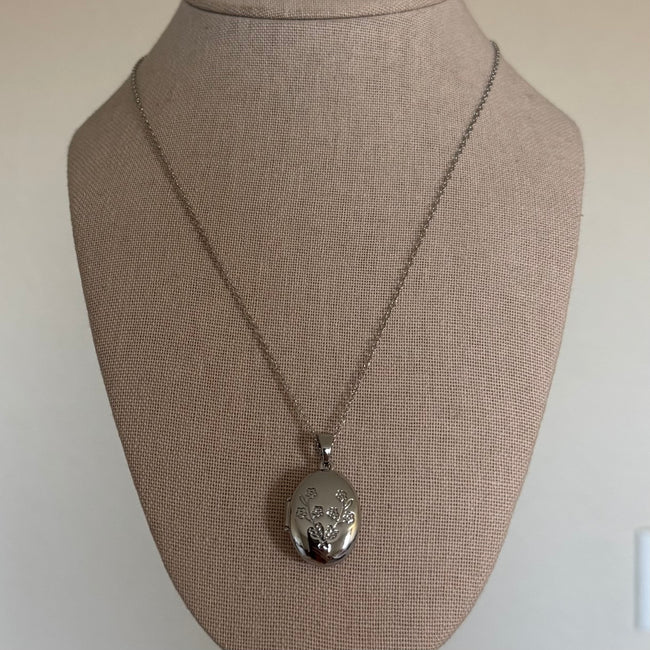 Silver Floral Oval Locket Necklace