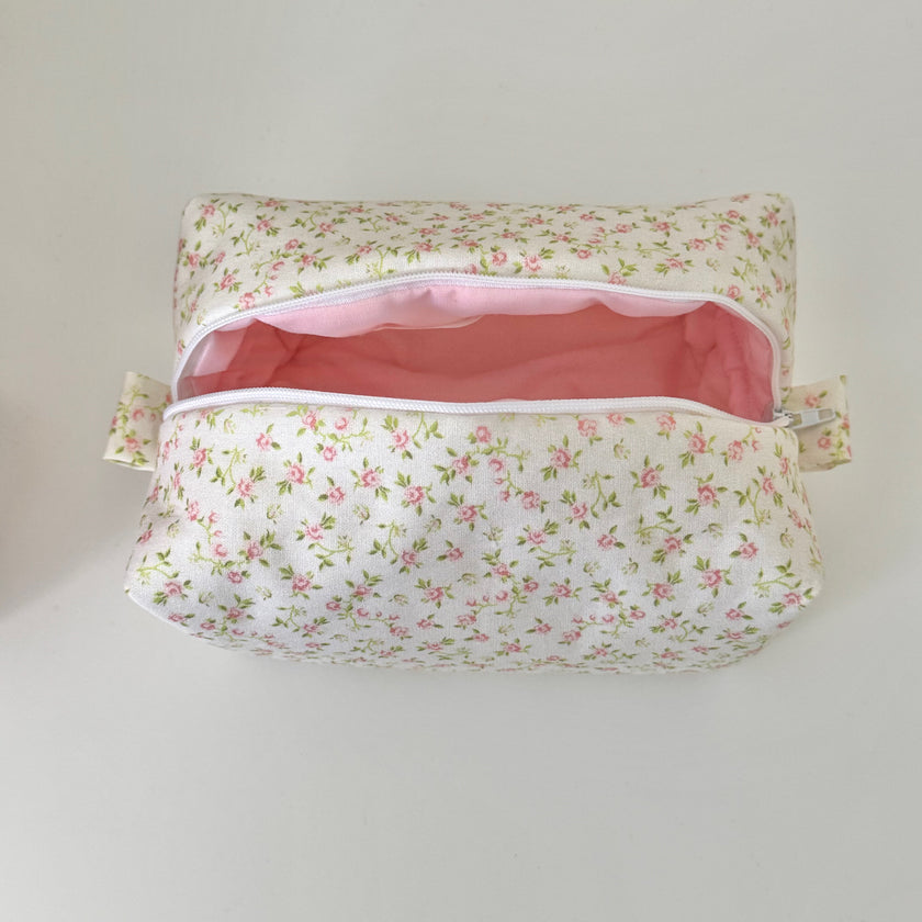 Small Rose Makeup Bag