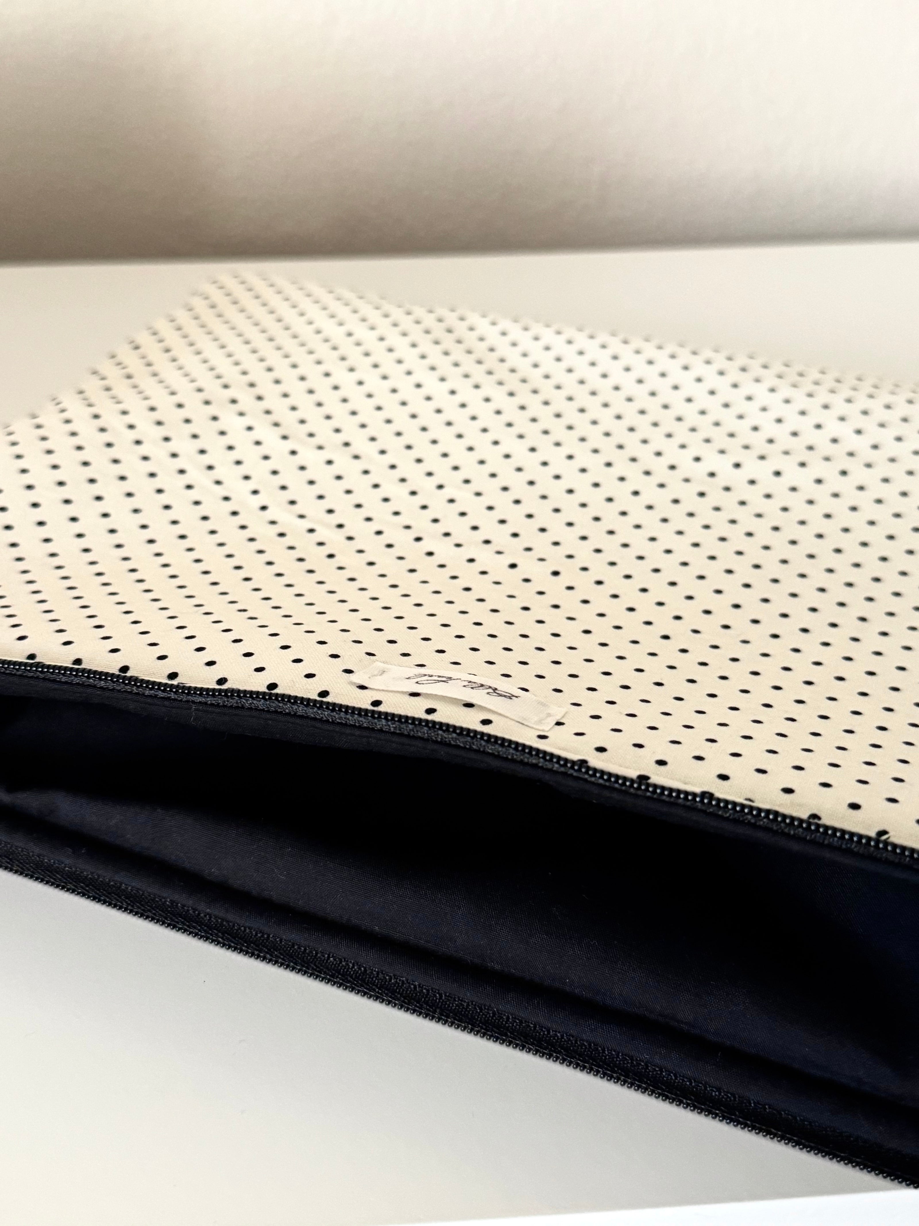 Black Polka Dot Laptop Sleeve