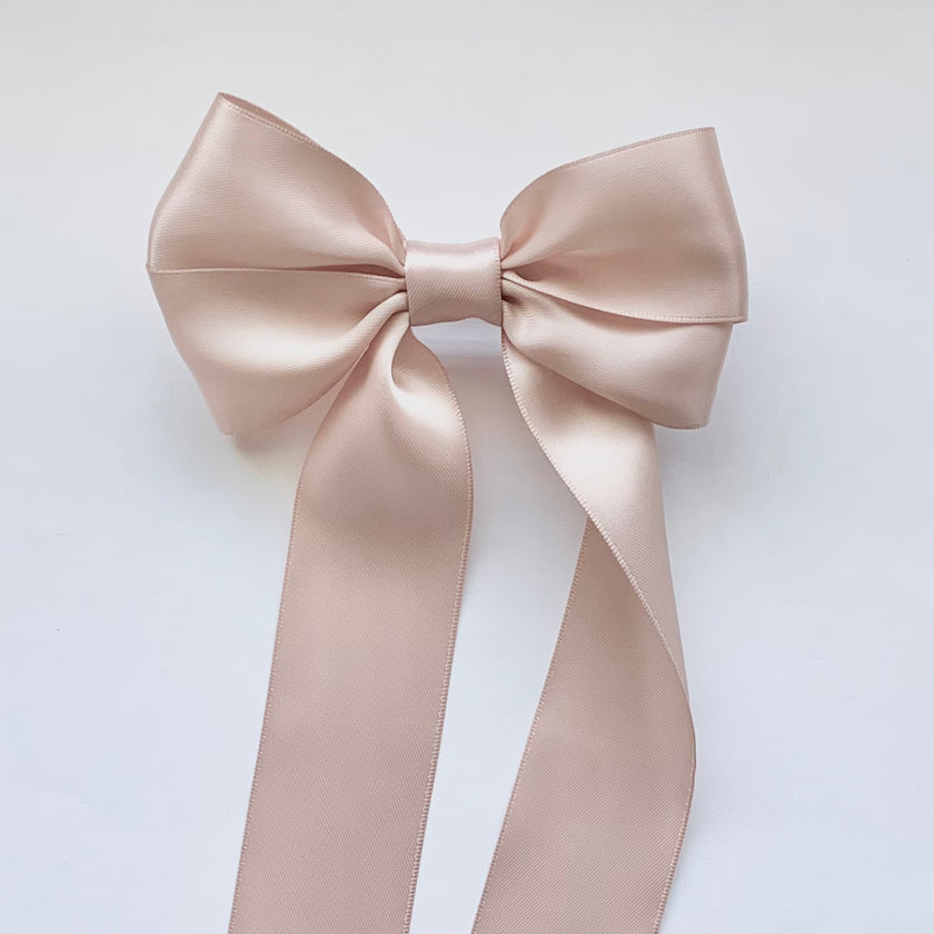 Blush Coraline Hair Bow Clip