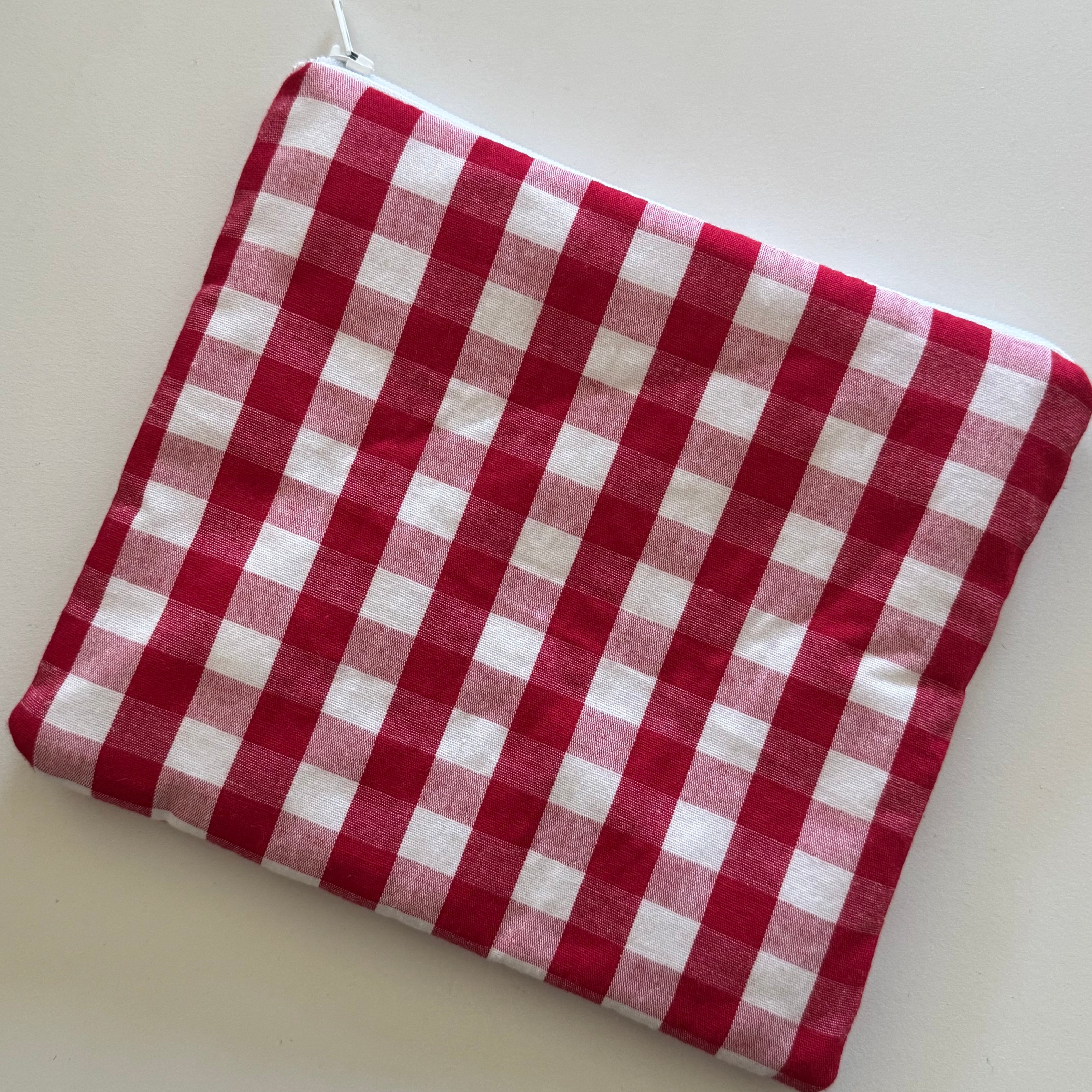 Red Gingham Pouch (L.E)