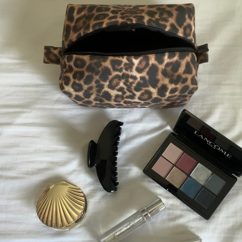 Small Leopard Makeup Bag (Pre-Order)