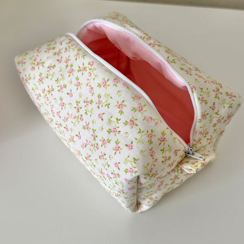 Small Rose Makeup Bag