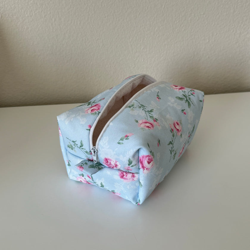 Small Blue French Floral Makeup Bag