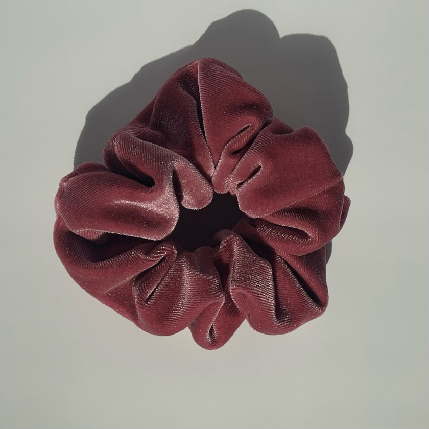 Céléna Velvet Scrunchie