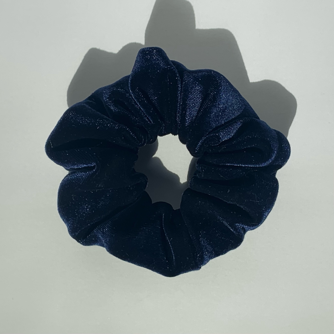 Héléne Velvet Scrunchie